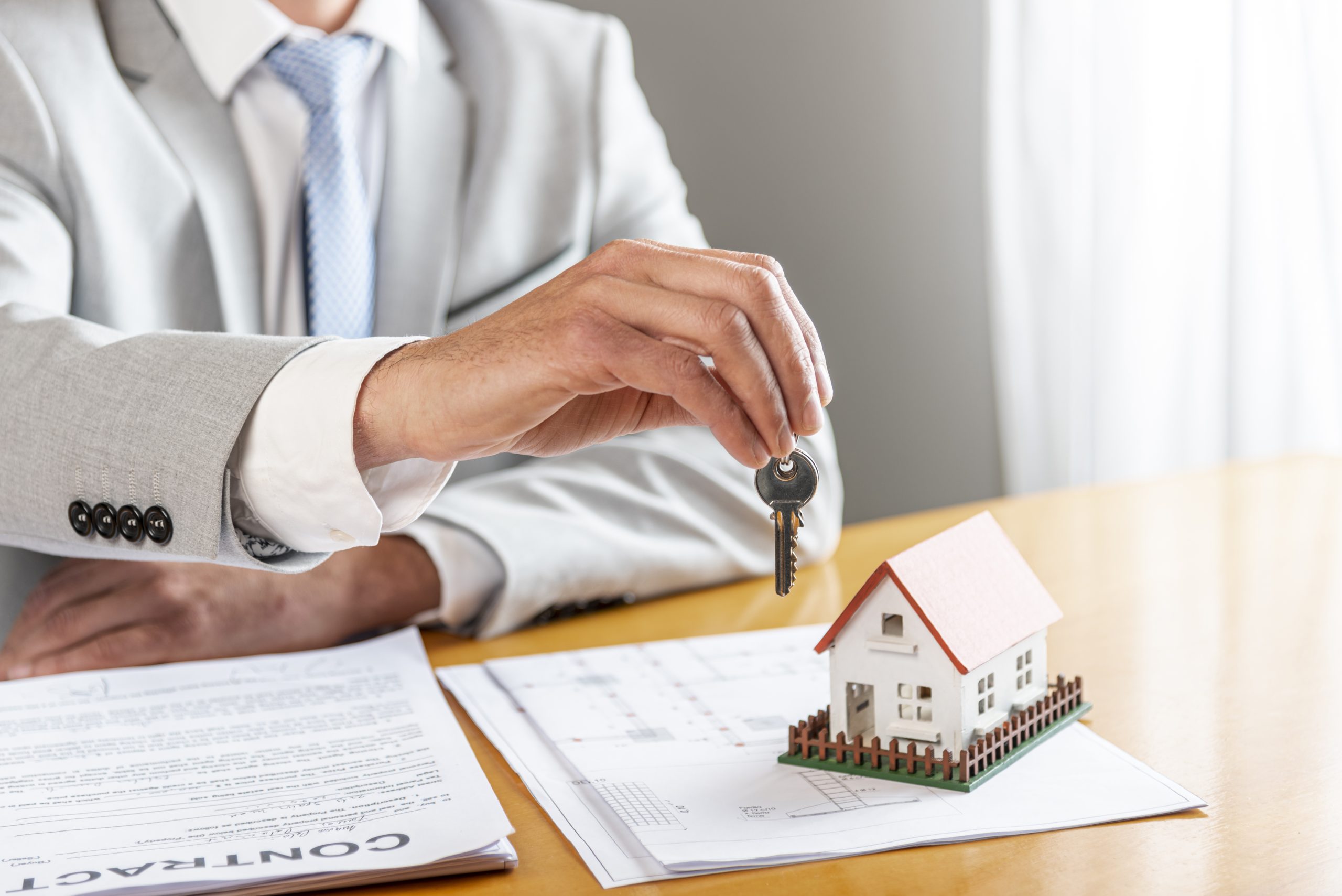 How to become a successful mortgage broker
